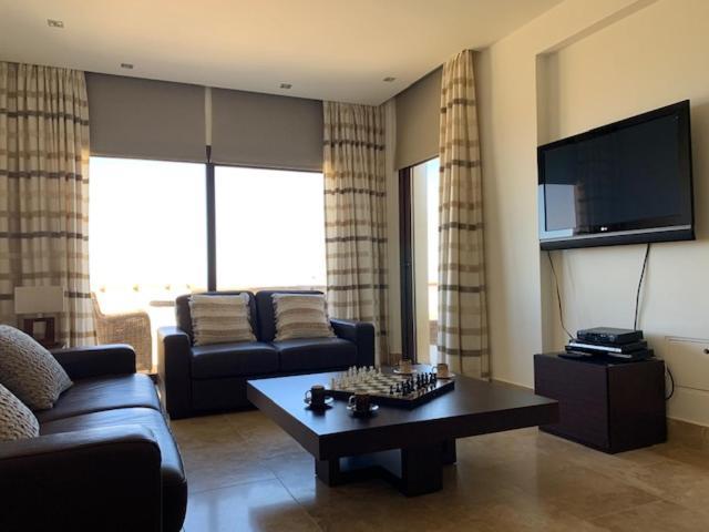 Beau Views Seven Apartment Peyia Exterior photo