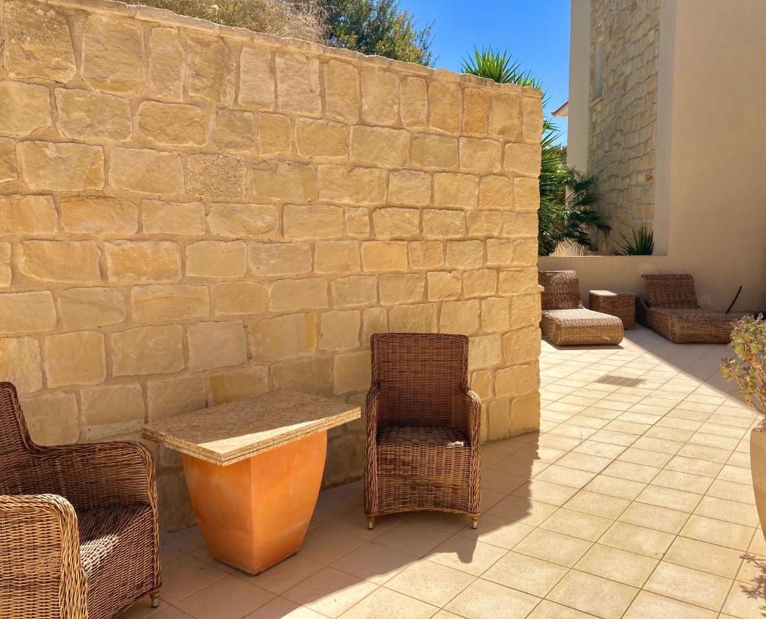 Beau Views Seven Apartment Peyia Exterior photo